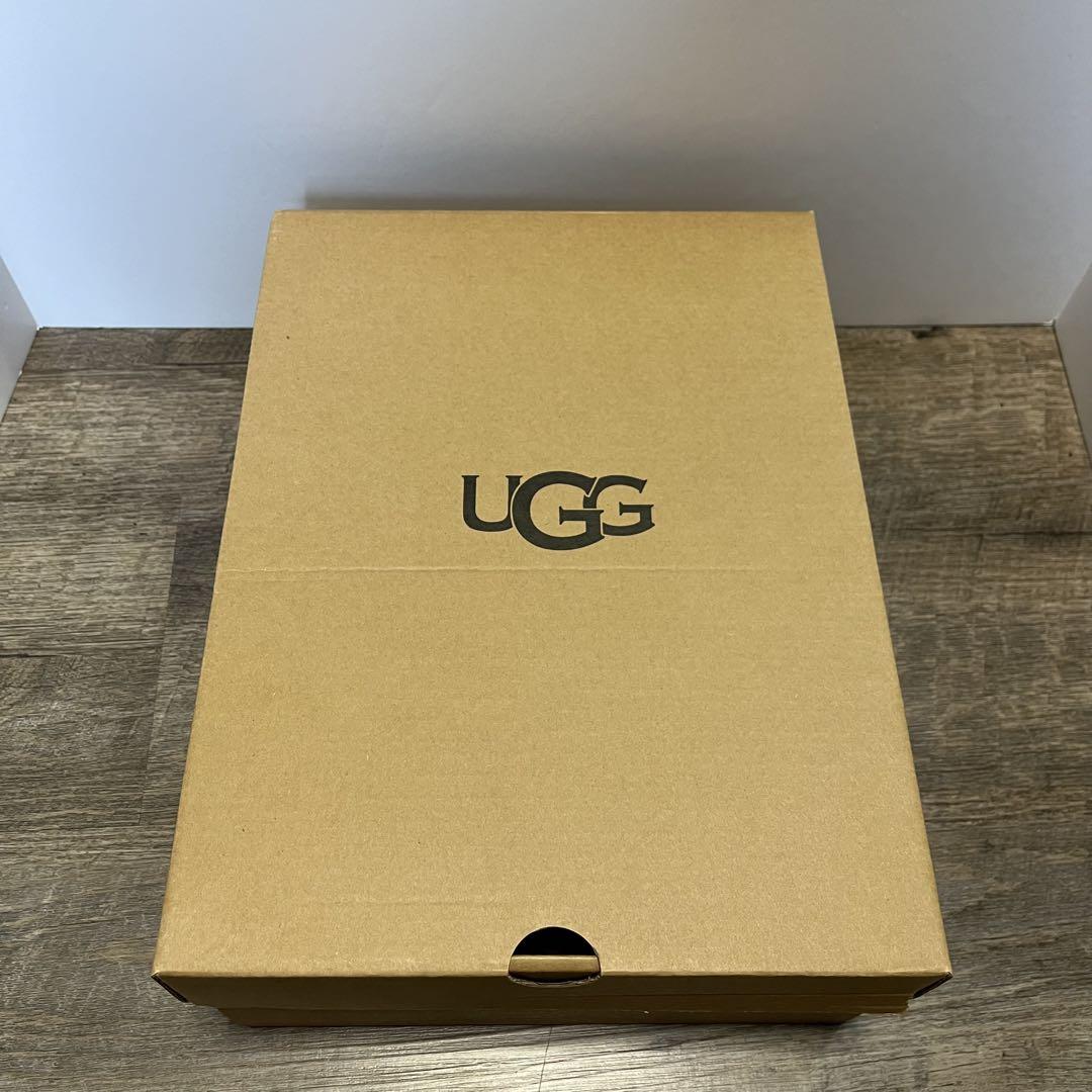 UGGクラシック ウルトラ ミニ プラットフォームプ厚底 ブーツ　24cm