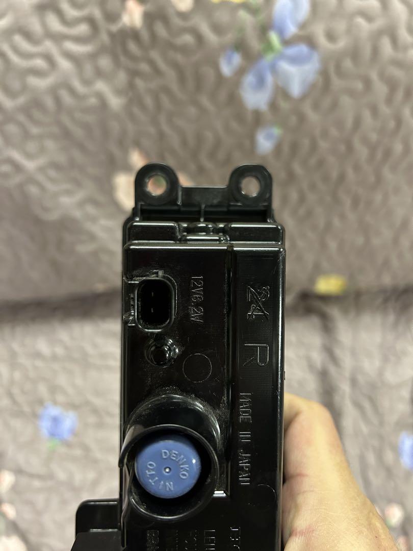 ホンダ JF3 N-BOX custom左右フロントフォグライト