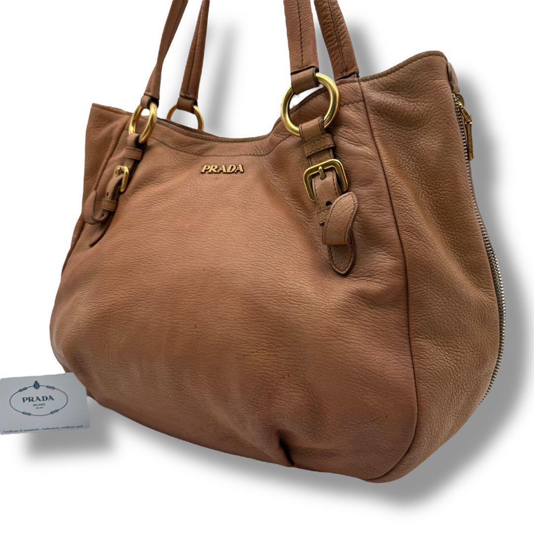 ランキング2025 PRADA 681 ヴィッテロダイノ シボ革 トートバッグ ロゴ金具 バッグ