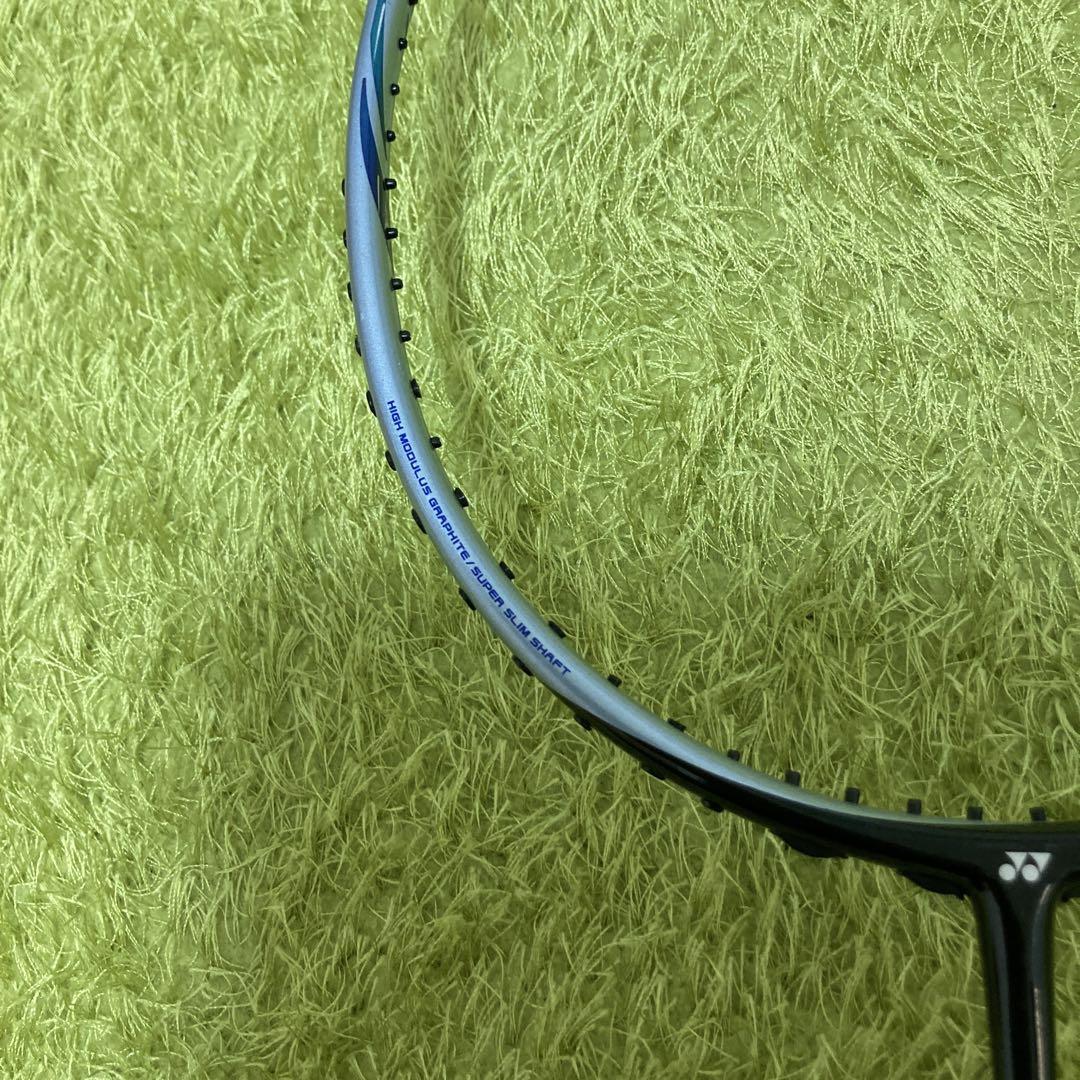 YONEX アストロクス55 5U ライトシルバー