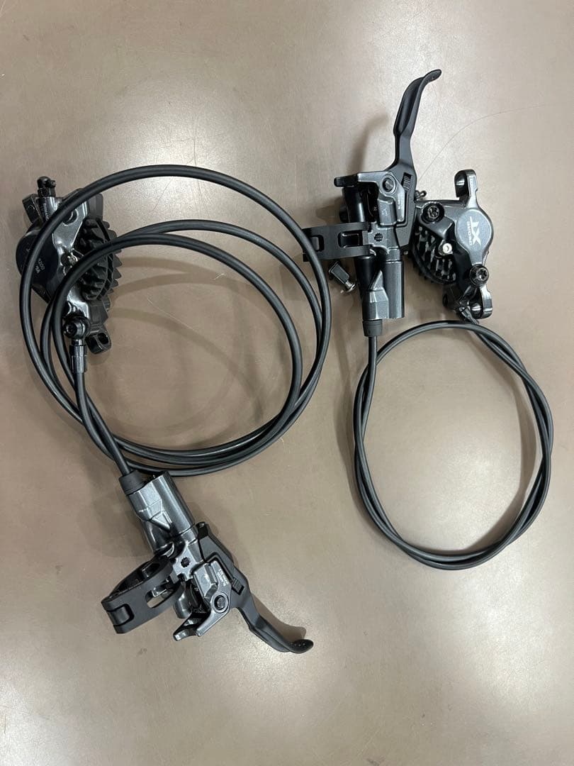 BL-M8200 BR-M8200 左右セット ホース付きSHIMANO BRIGHTFACE_UK