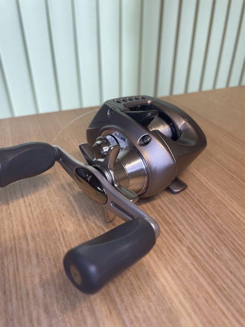 使用少なめ Daiwa ダイワTD-Z 105HL ベイトリール