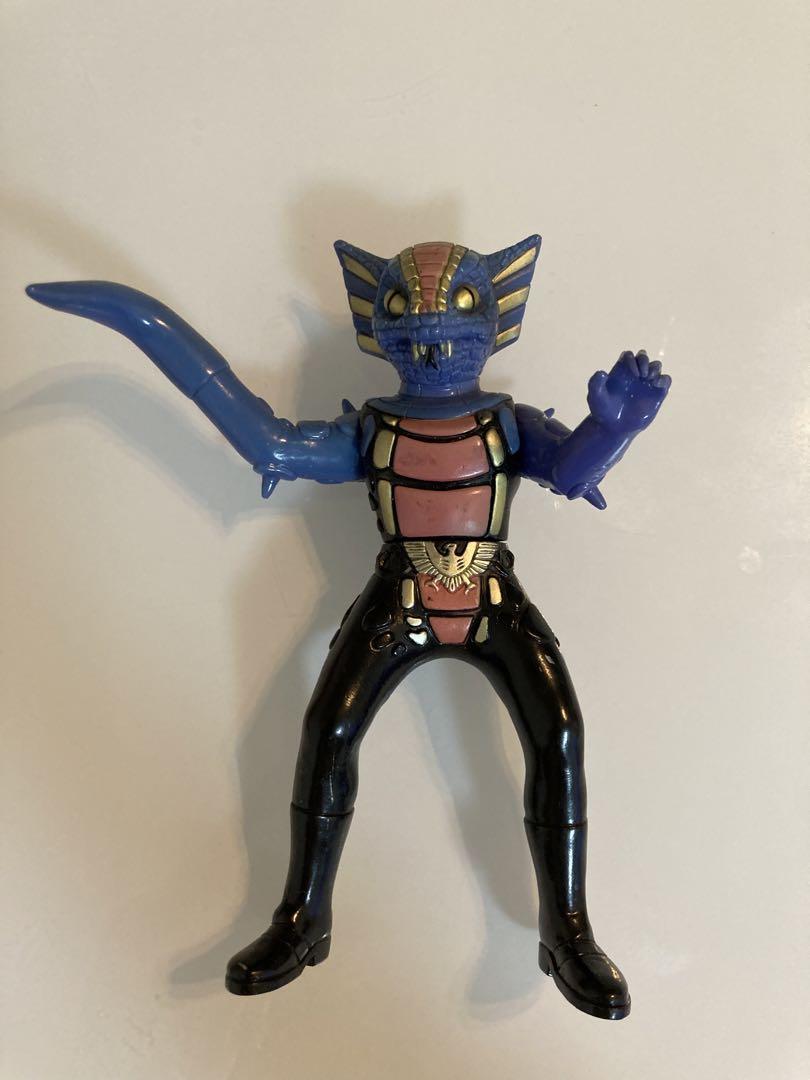 仮面ライダー　怪人　ガラガランダ