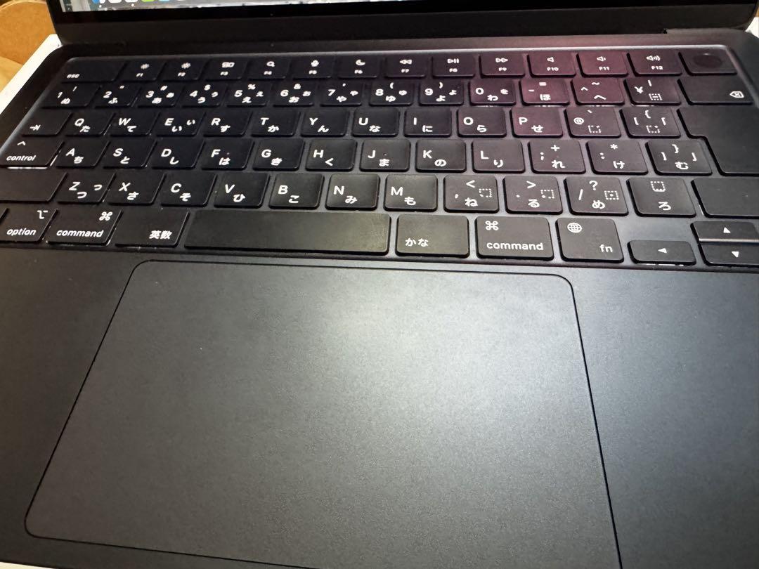 【GIN】MacBook Air 13 インチ- Apple M2