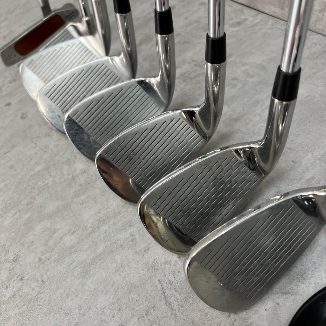 オノフ　ナイキ　 メンズゴルフ12本セット　右利き用　キャディバッグ　初心者
