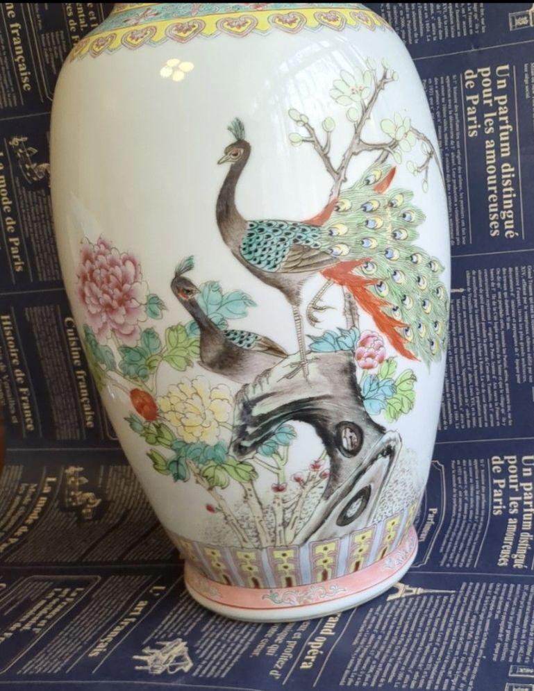 中国景徳鎮製　漢詩孔雀牡丹瓶