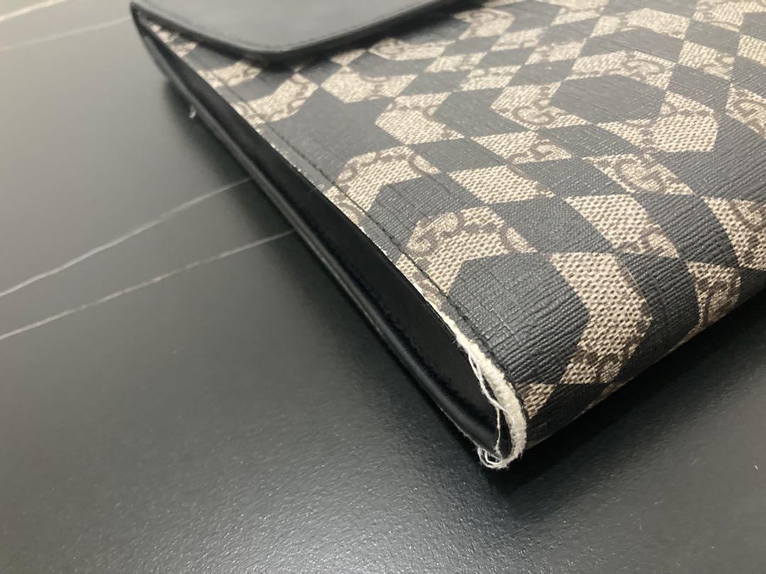 GUCCI カレイドクラッチバッグ