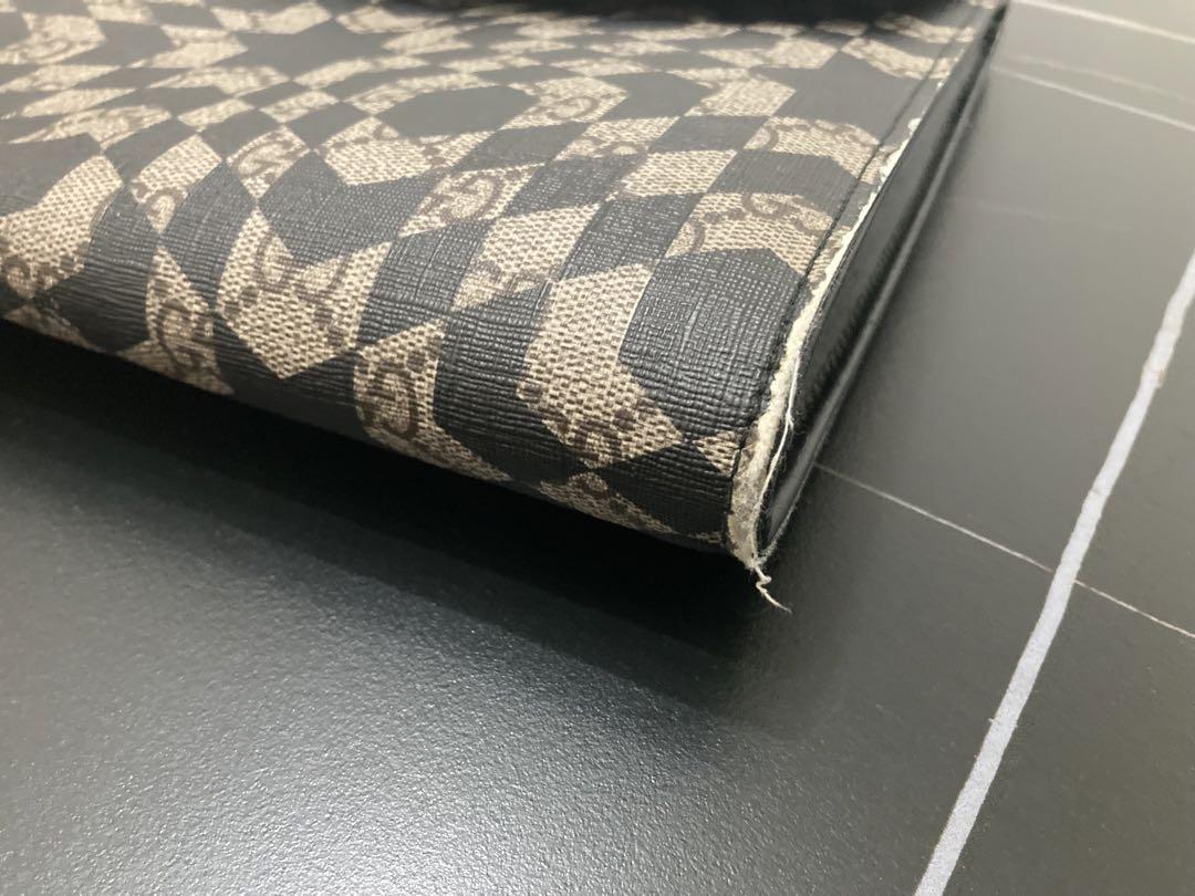 GUCCI カレイドクラッチバッグ