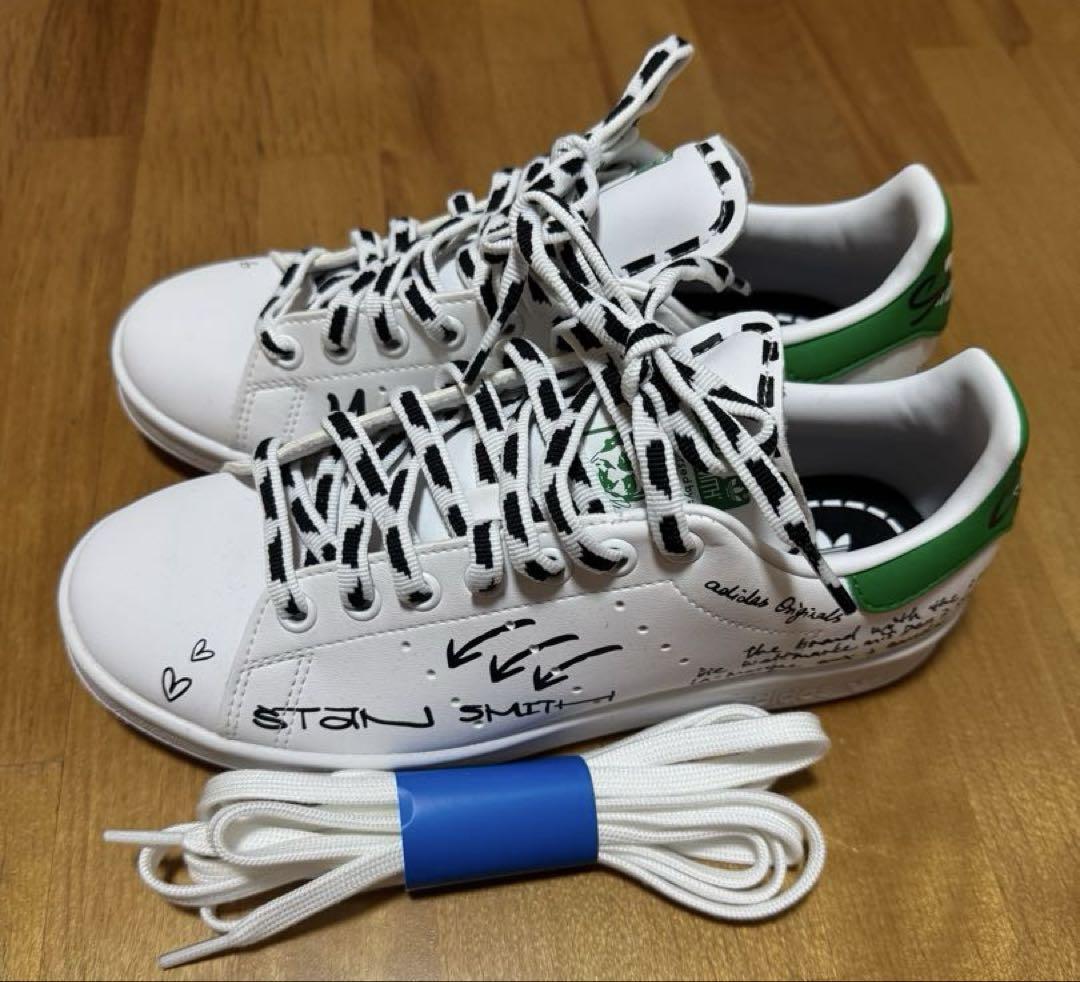 新品未使用☆希少品　adidas アディダス スタンスミス 落書き風　23.5