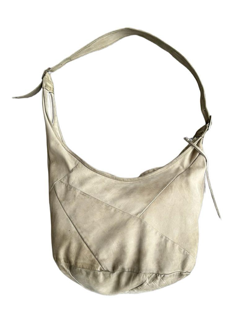 バッグ \"14th addiction\"leather banana bag
