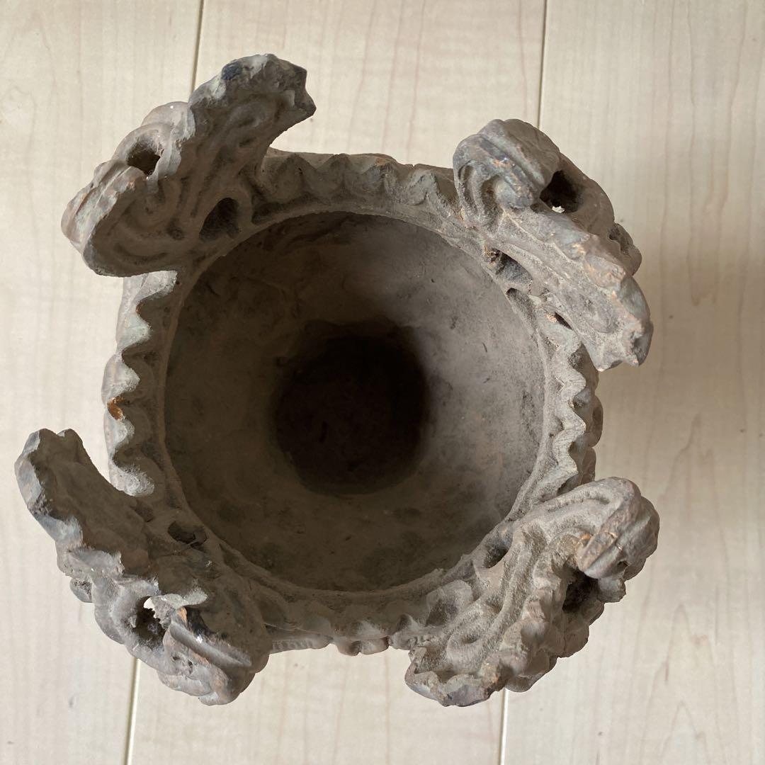 縄文土器　火焔型土器　レプリカ