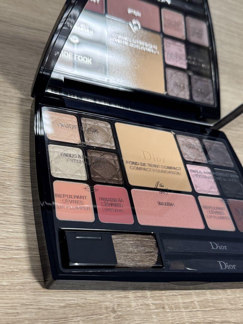 Dior COUTURE PALETTE EDITION VOYAGE 未使用 Christian Dior Couture Palette Edition Voyage Total Makeover