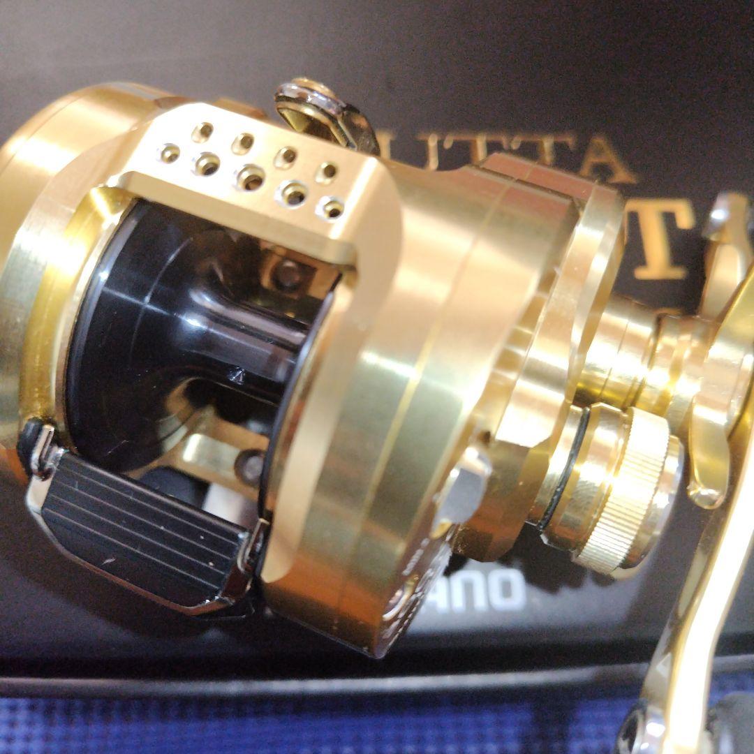 シマノ　カルカッタコンクエスト300XG MD