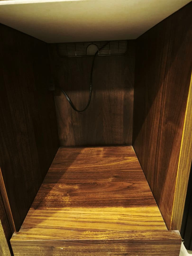 ウッド調 キッチン収納 食器棚 ガラス扉付き