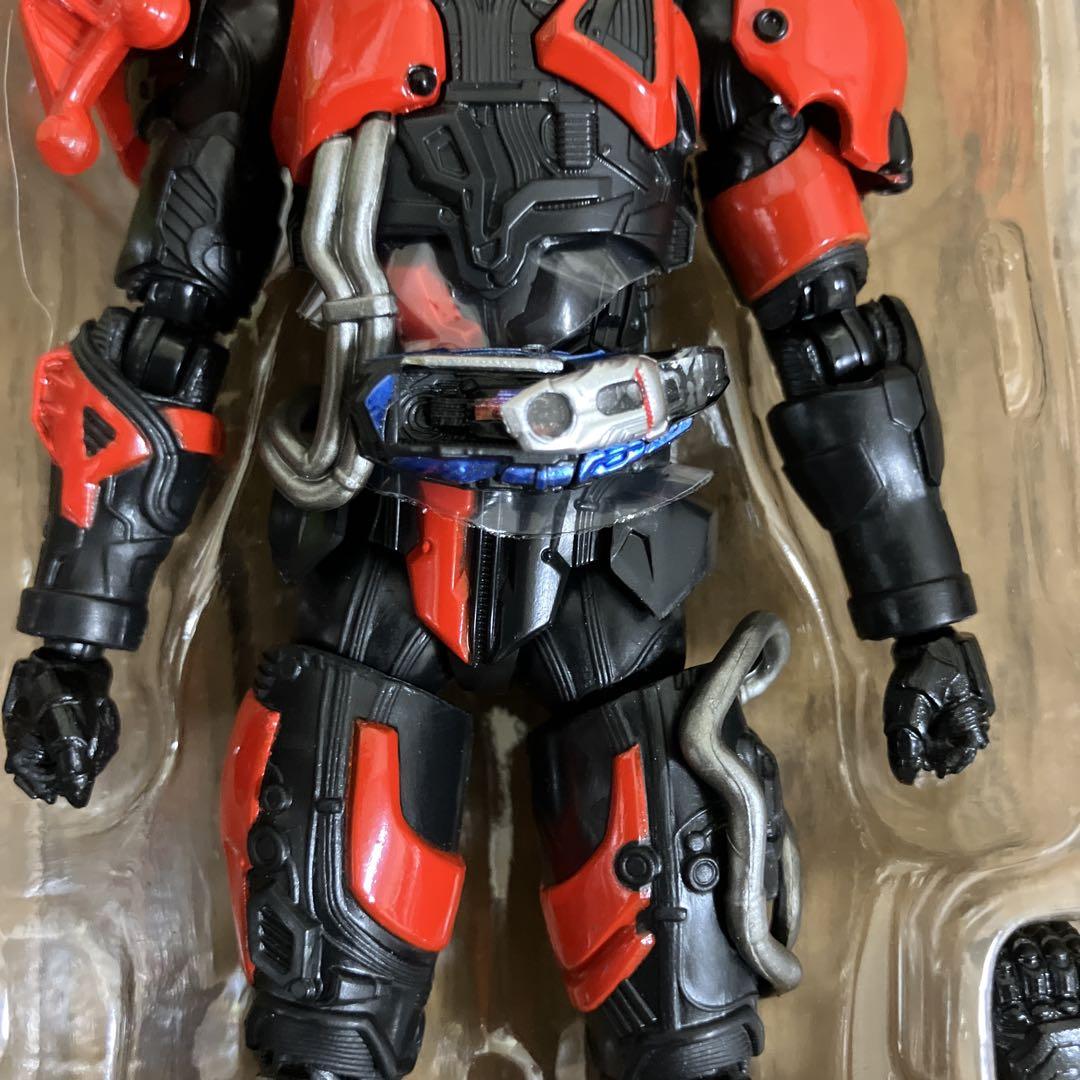 フィギュアーツ　仮面ライダー　ドライブ　超デッドヒート　サプライズフューチャー