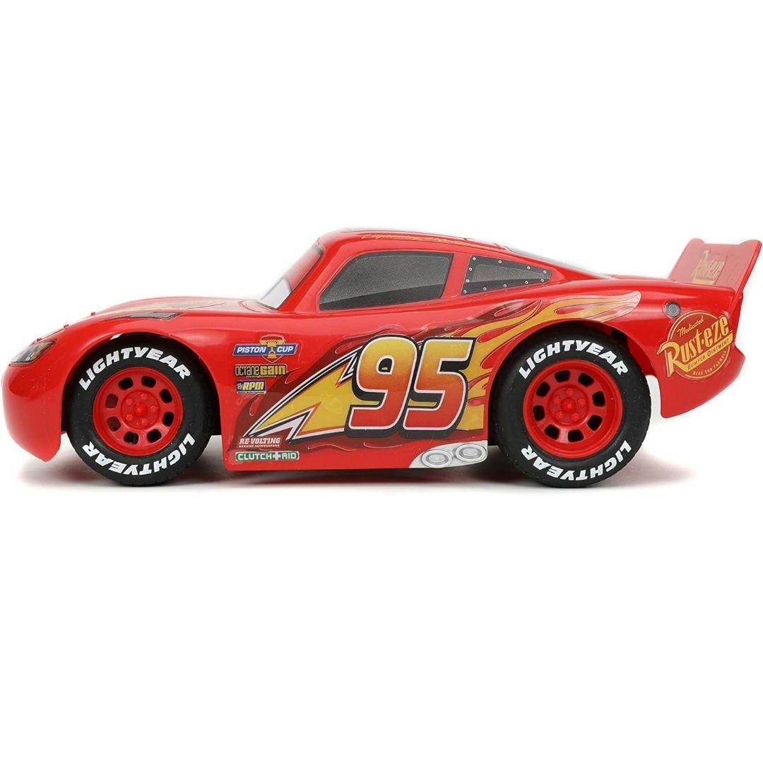 ディズニー カーズ ライトニング マックイーン ラジコン 1:24 ミニカー