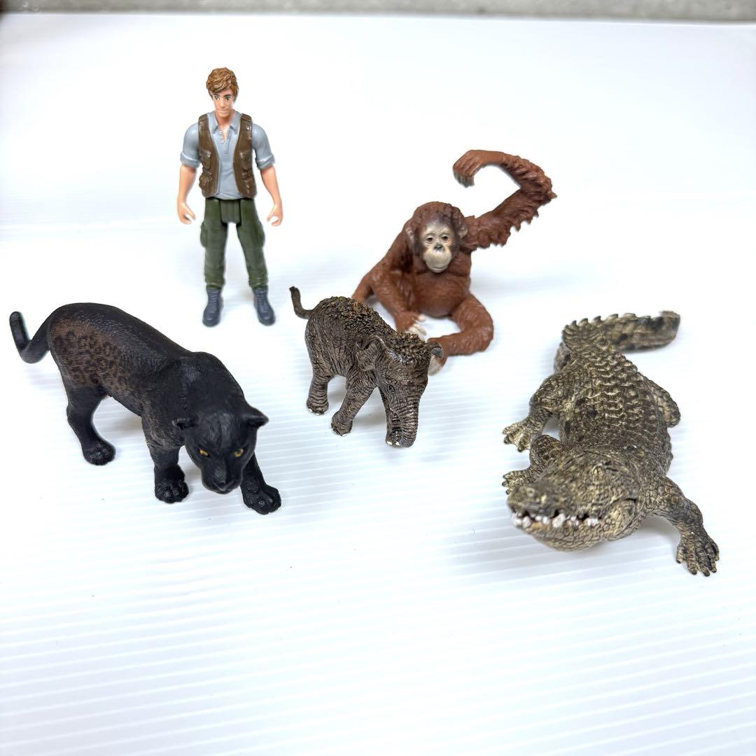 【入手困難】 Schleich 42350 CROCOジャングル研究所 Schleich Wild Life CROCO Jungle Laboratory 69pcs Play Set