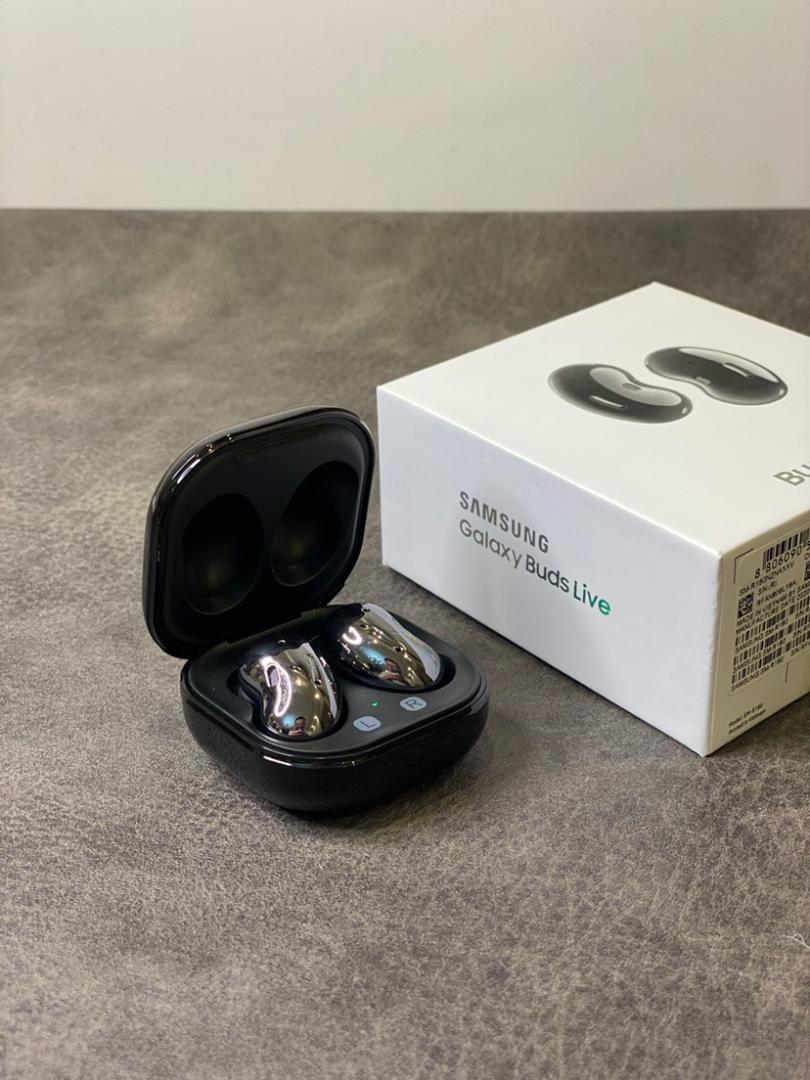 Galaxy Buds