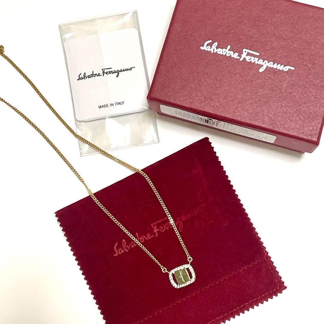 極美品✨フェラガモ Salvatore Ferragamo ヴァラ ネックレス