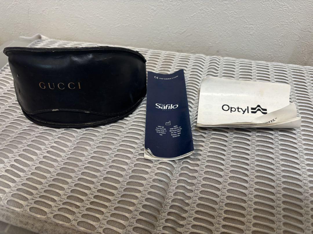 Gucci グレー サングラス