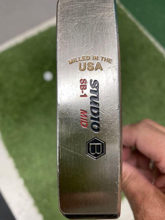 ベティナルディー パタースタジオSB-1 MID 33インチ