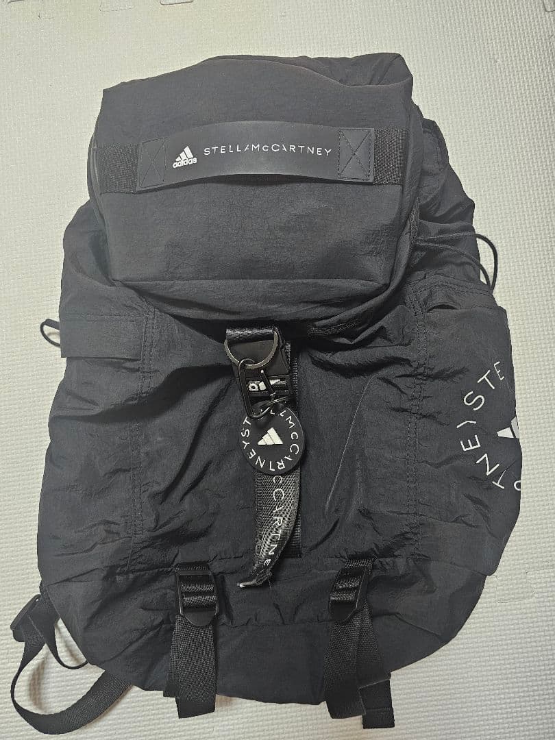 adidas×ステラマッカートニー リュック