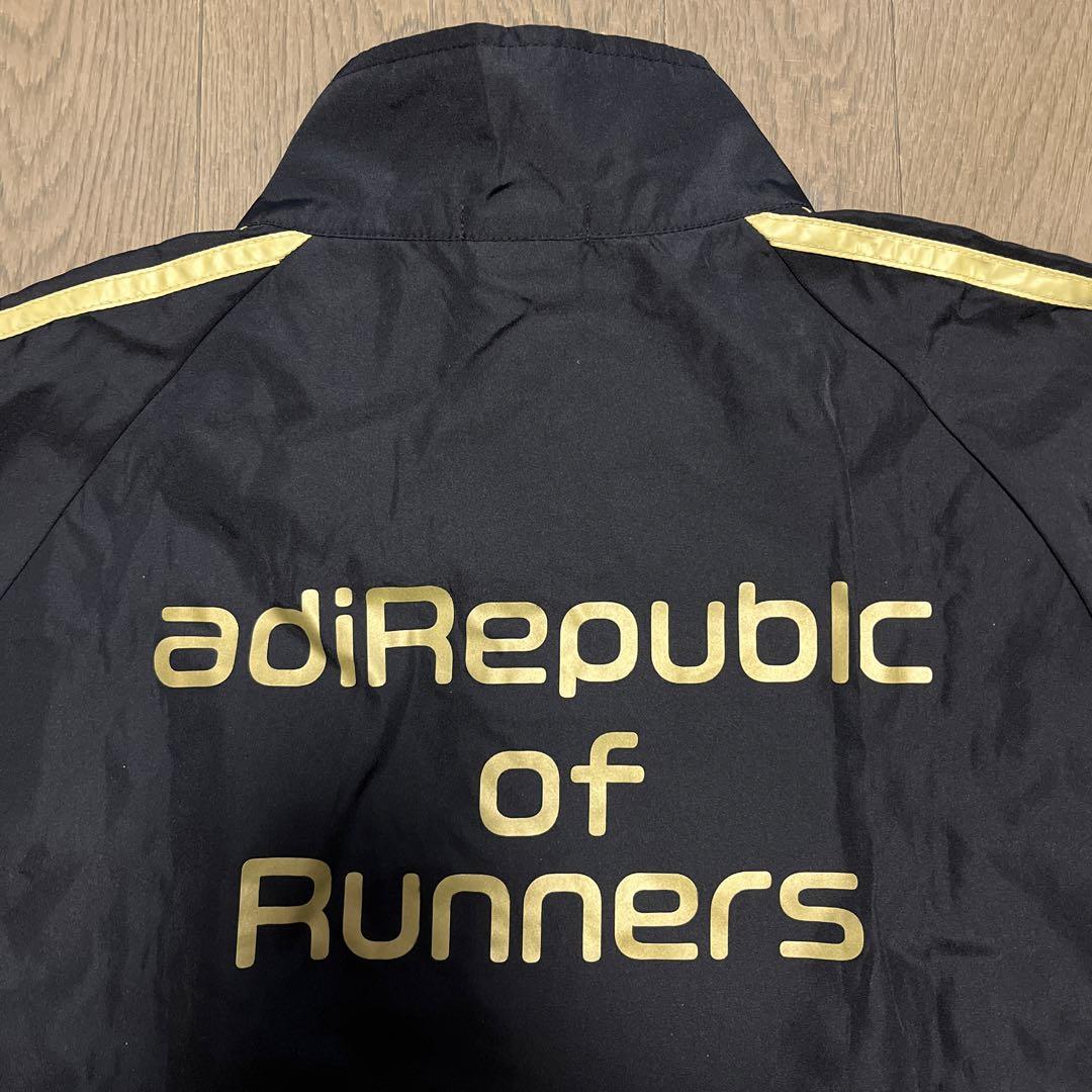 希少！adidas ランニングジャケット　バックプリント！