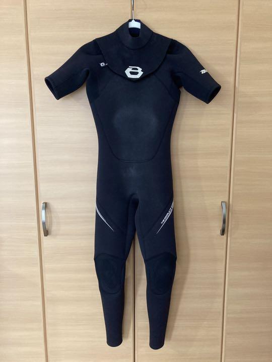 【値下げ】BEWET シーガル ノンジップ ジップレス Mサイズ ウェットスーツ
