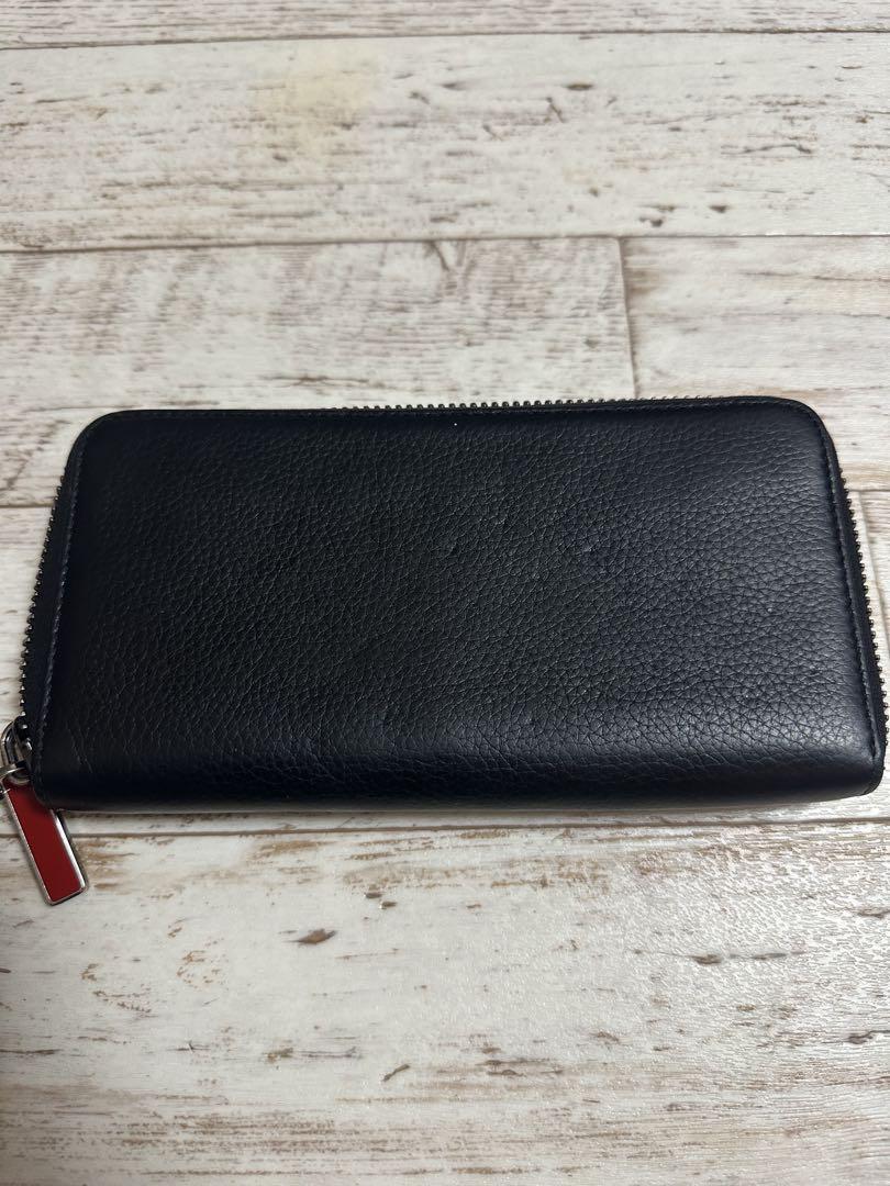 クリスチャンルブタン　財布　長財布