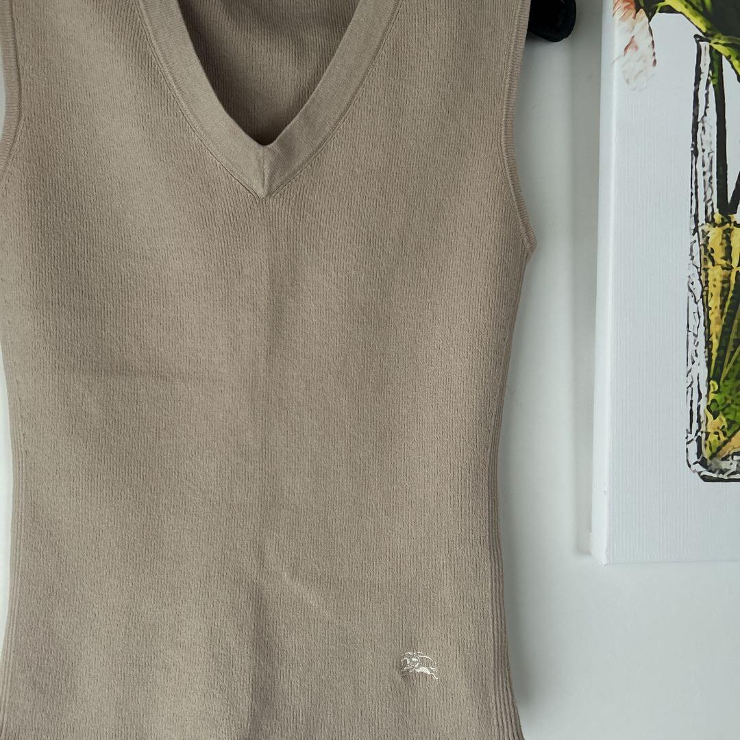 ☆Burberry London サマーニット ノースリーブベージュ☆ - メルカリ
