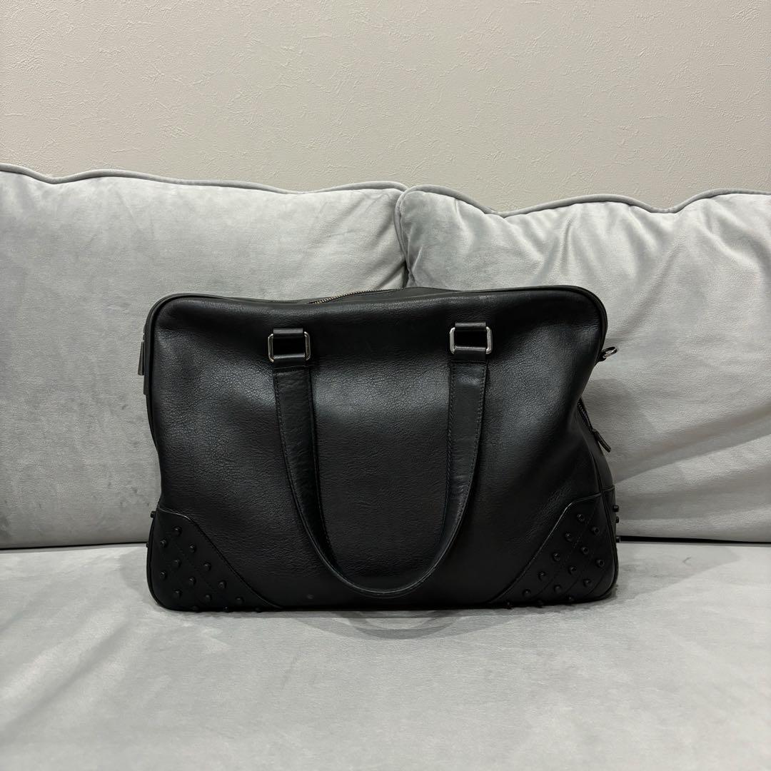 TOD'S ブラック レザー ビジネスバッグ