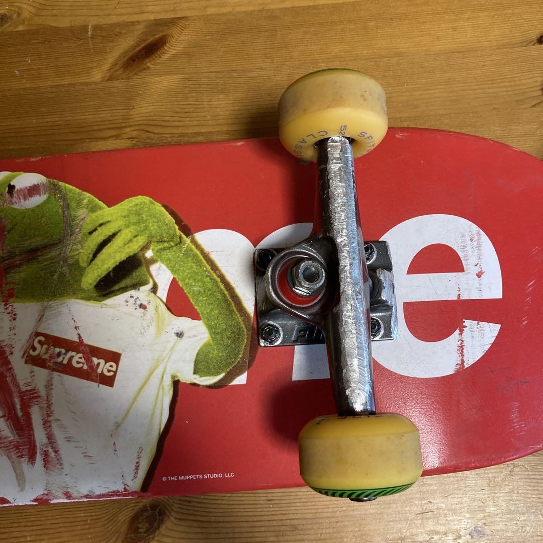 supreme skateboard カーミット