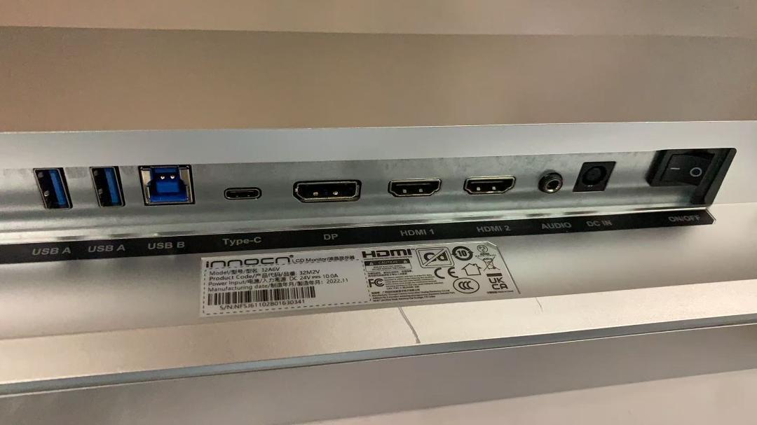 INNOCN ミニLED 4K ゲーミングモニター 32インチ