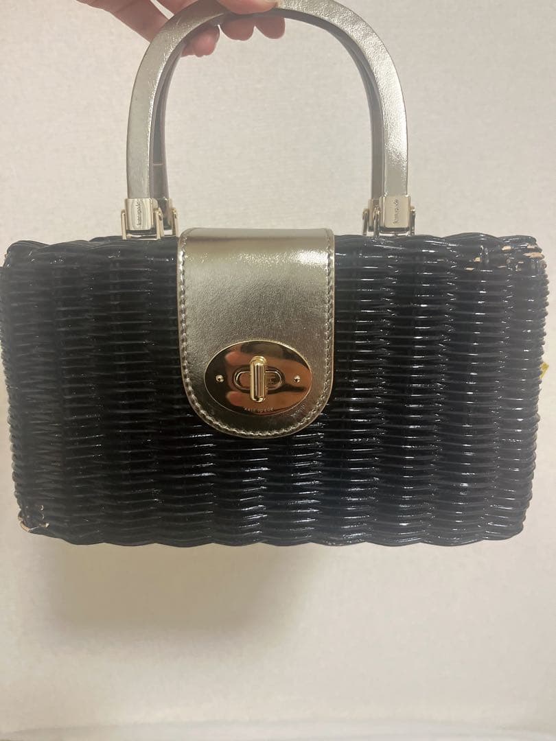 ワイヤーハンドバッグ