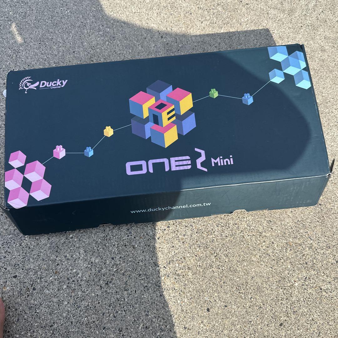 Ducky ONE 2 Mini ゲーミングキーボード