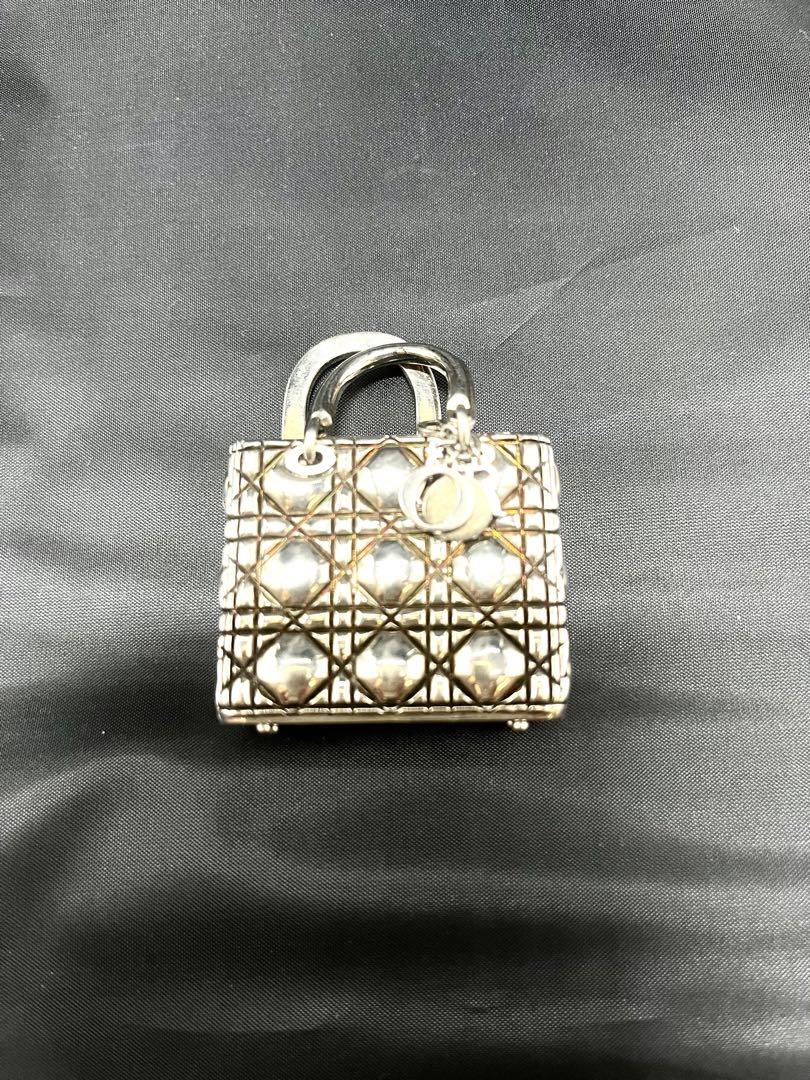 クリスチャンディオール Christian Dior  ピルケース カナージュ