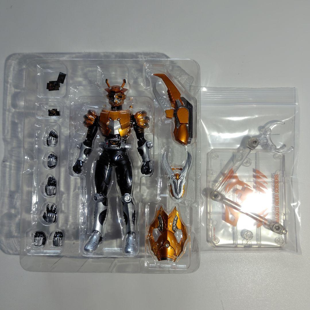 ル*チ様 S.H.フィギュアーツ　仮面ライダーシザース S.H.フィギュアーツ 仮面ライダーシザース レビュー : はっちゃか