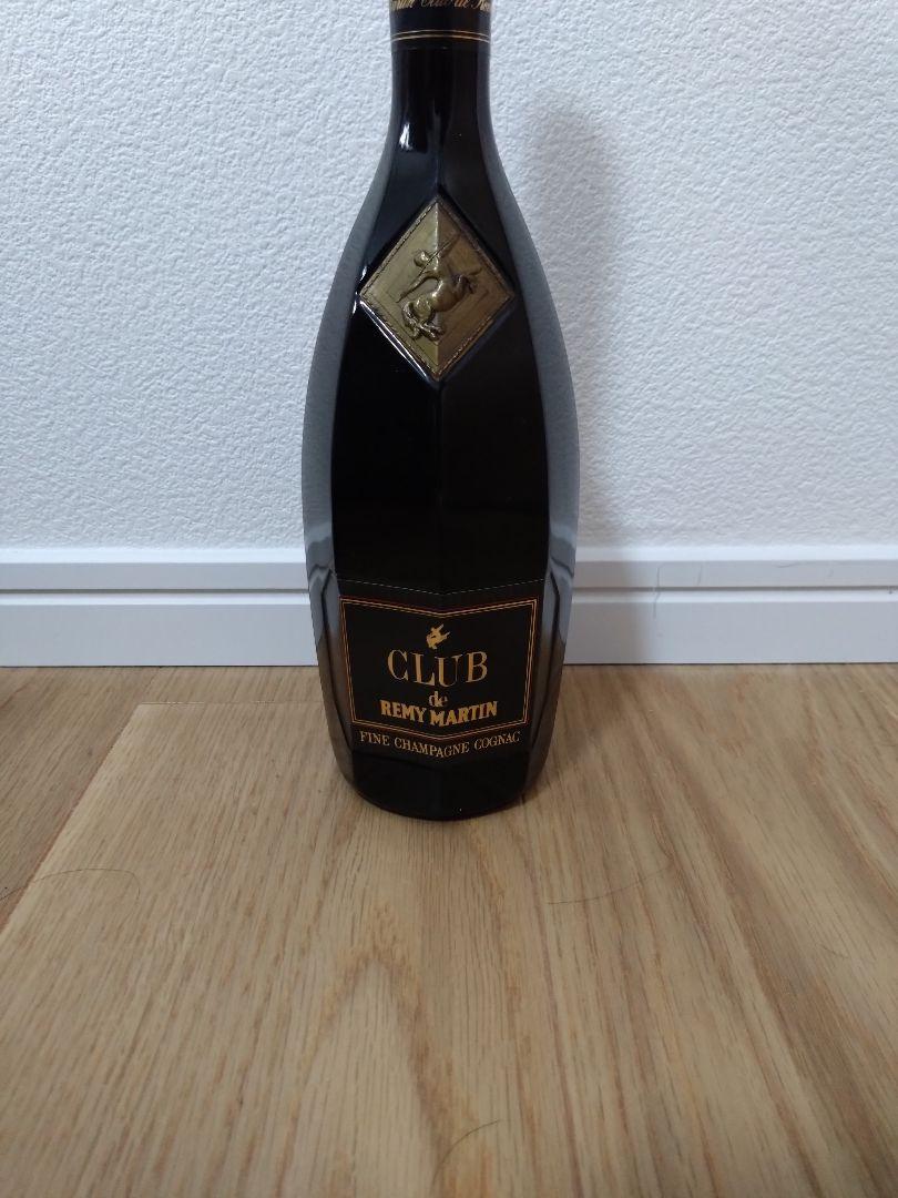 クラブ ド レミーマルタン 700ml ※栓歪みあり