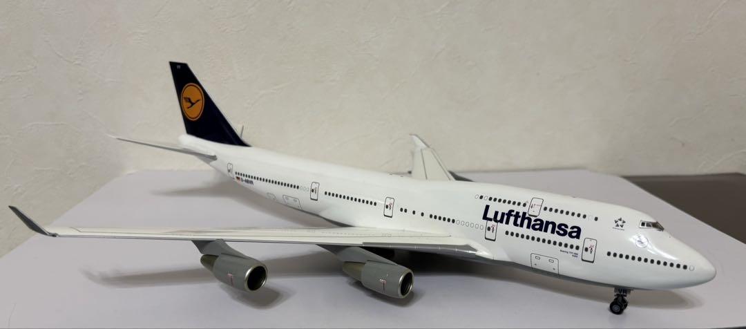 ヘルパ Lufthansa Boeing 747-400 Köln 1/200