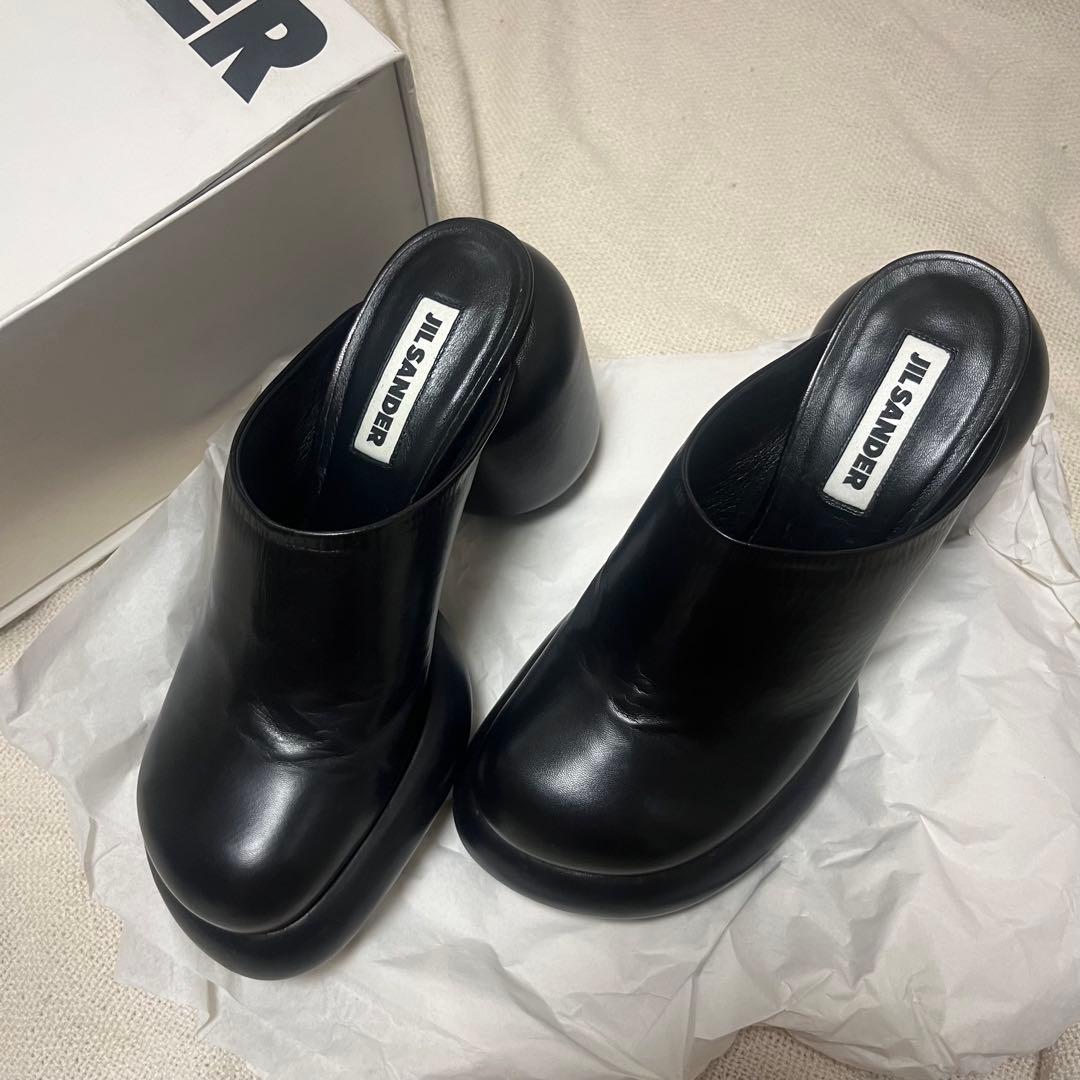 JIL SANDER ブラック スムースレザー ボリュームソール ミュール サボ