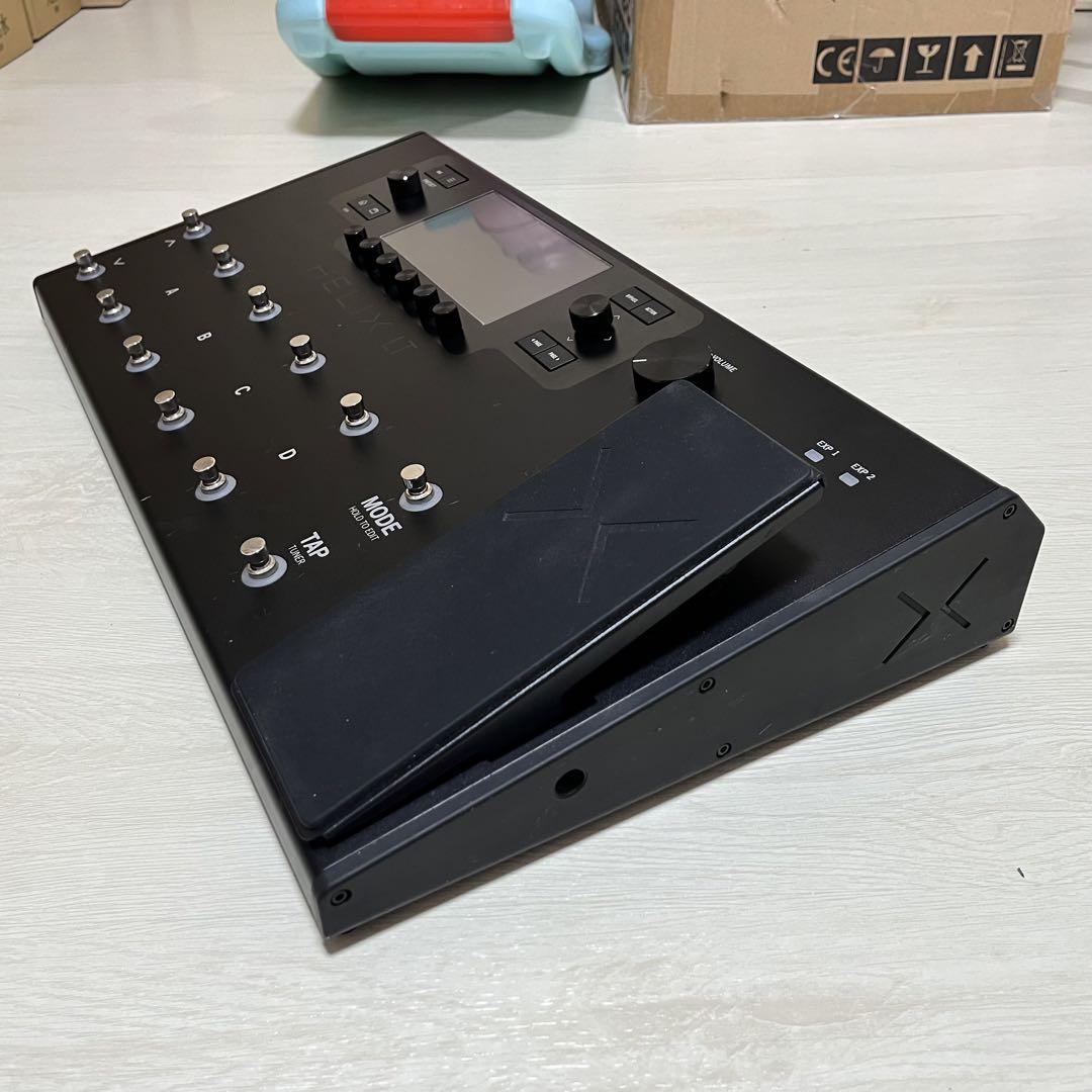 美品　LINE6 HELIX LT