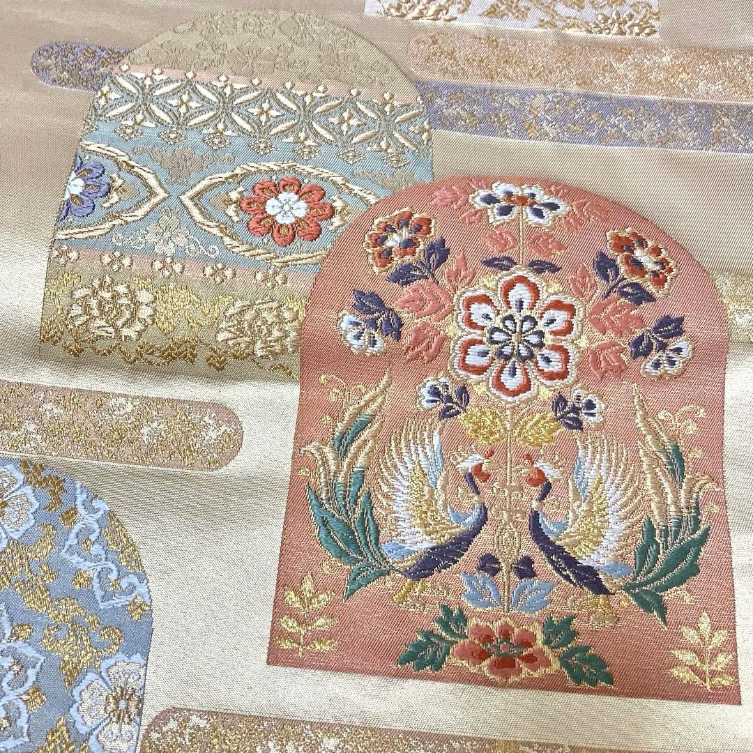 着物　帯　ゴールド　刺繍
