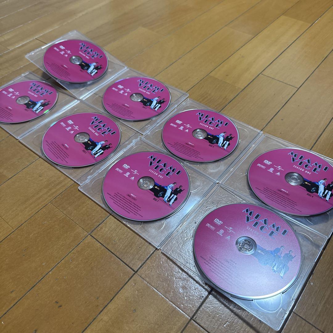 マイアミ、バイス シーズン1〜5 DVD シーズン1開封済み 他未開封
