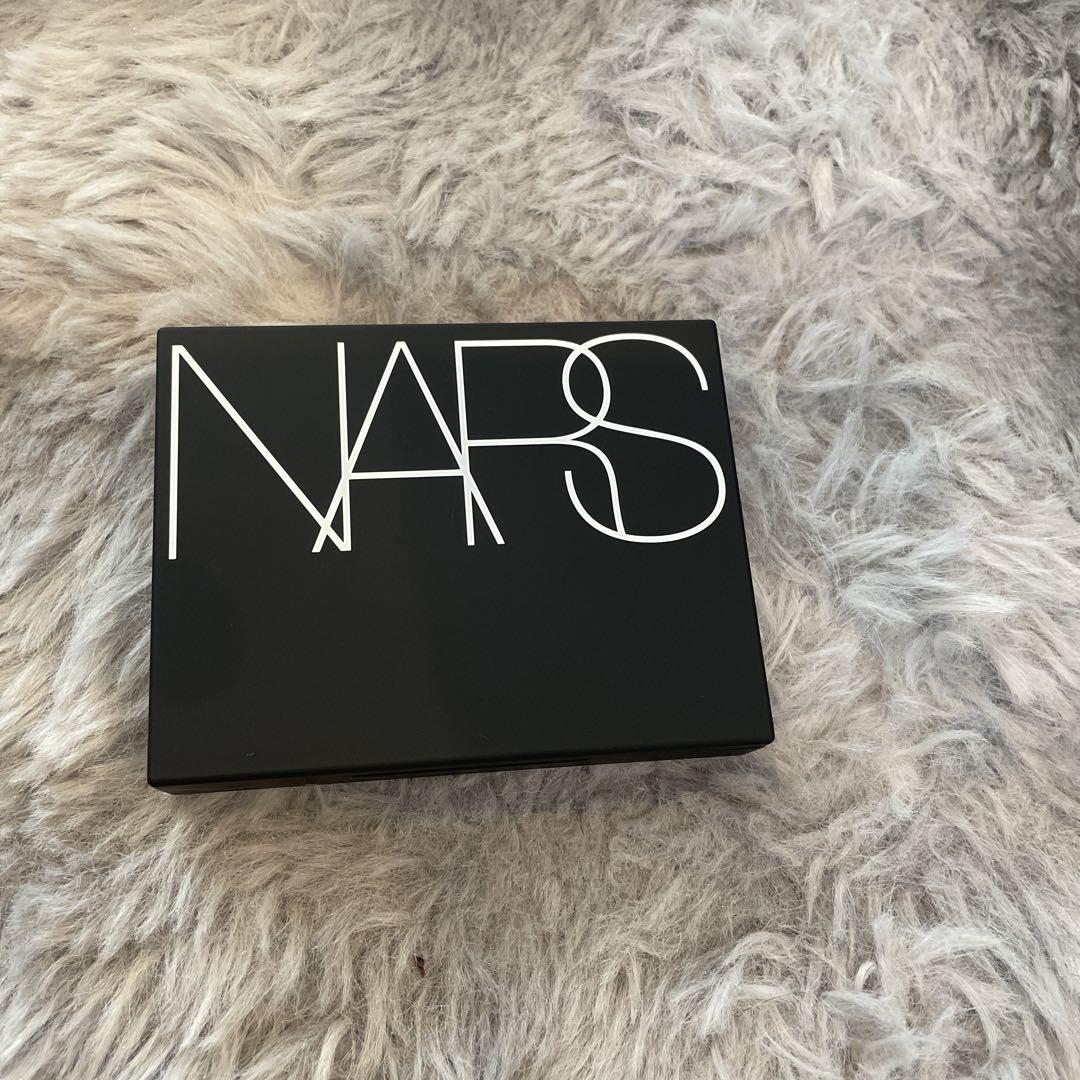 NARS ライトリフレクティング プリズマティックパウダー 10g