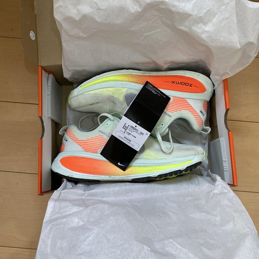 スパイク・シューズ NIKE VOMERO 18