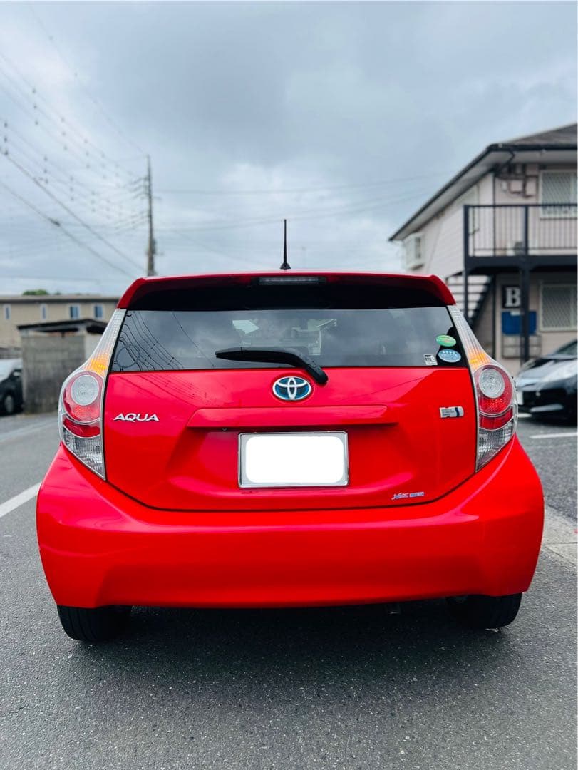 トヨタ　アクア G ブラックレザーセレクション 平成25年　コミコミ