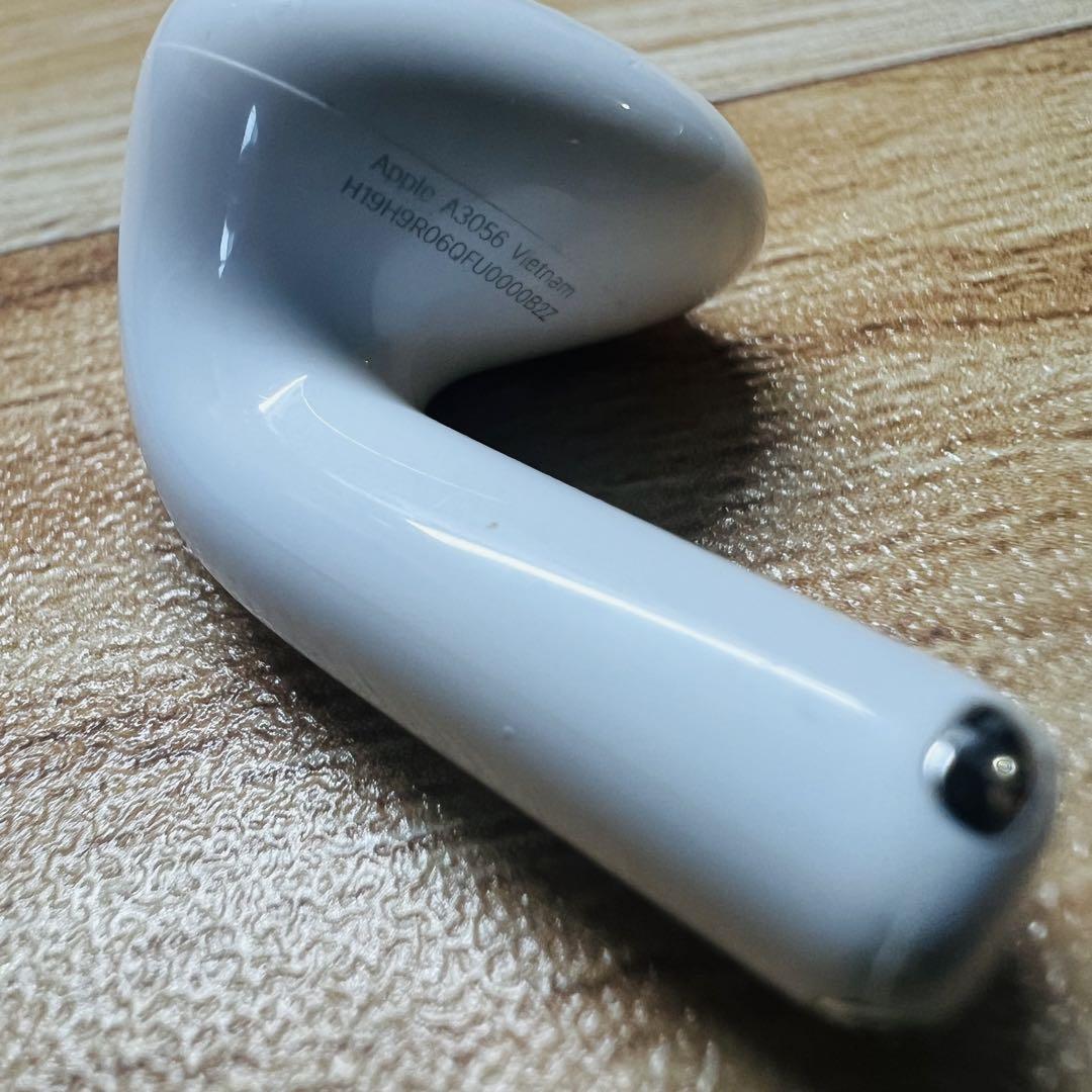 Airpods 第4世代　左耳　ノイズキャンセリング　ＡＮＣ アクティブノイズキャンセリング搭載AirPods 4を購入 - Apple