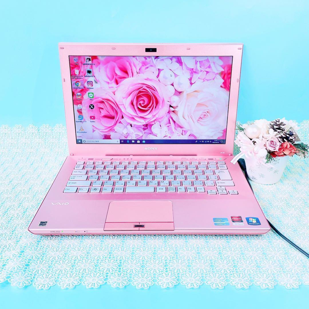 大人気デザイン❣️サクサク動く✨️小型軽量ノートパソコン✨️薄型カメラ付きSSD i5 サクサク快適❣️小型軽量VAIO可愛いピンク✨️薄型ノート