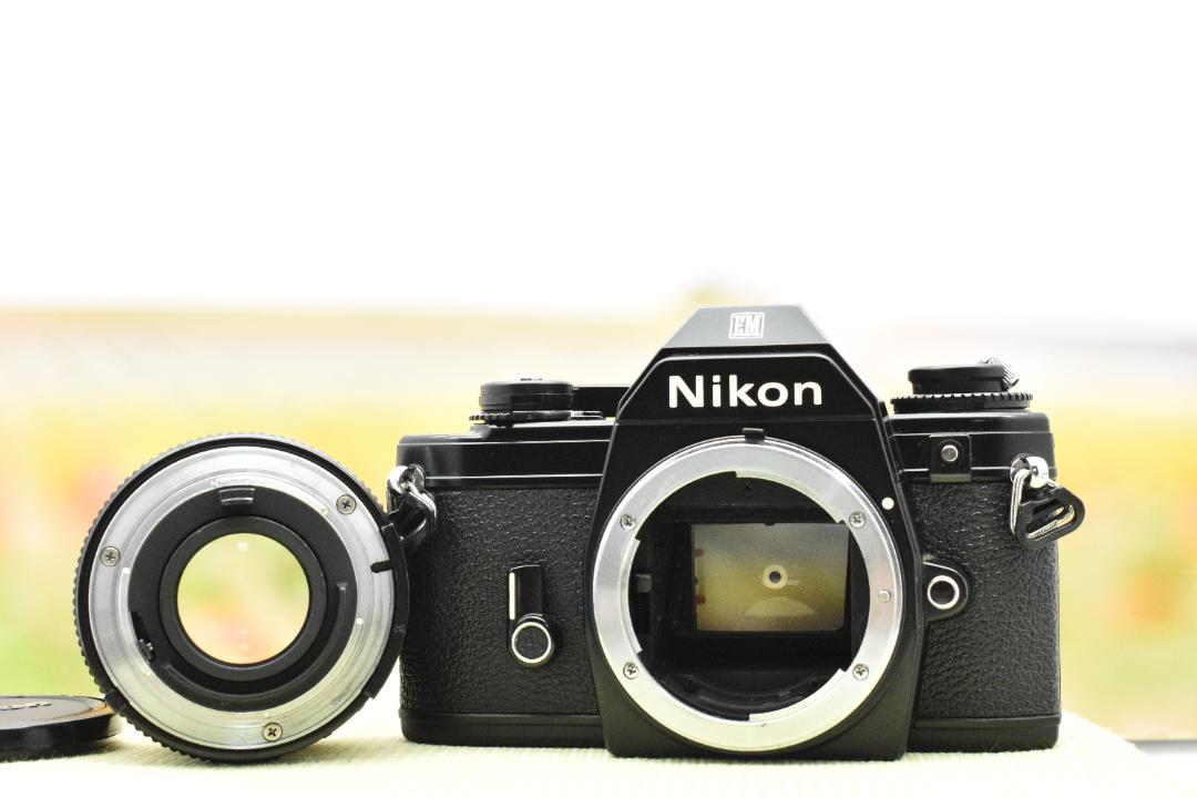 【整備済 美品】ニコン Nikon EM + 50mm F1.8 Ai