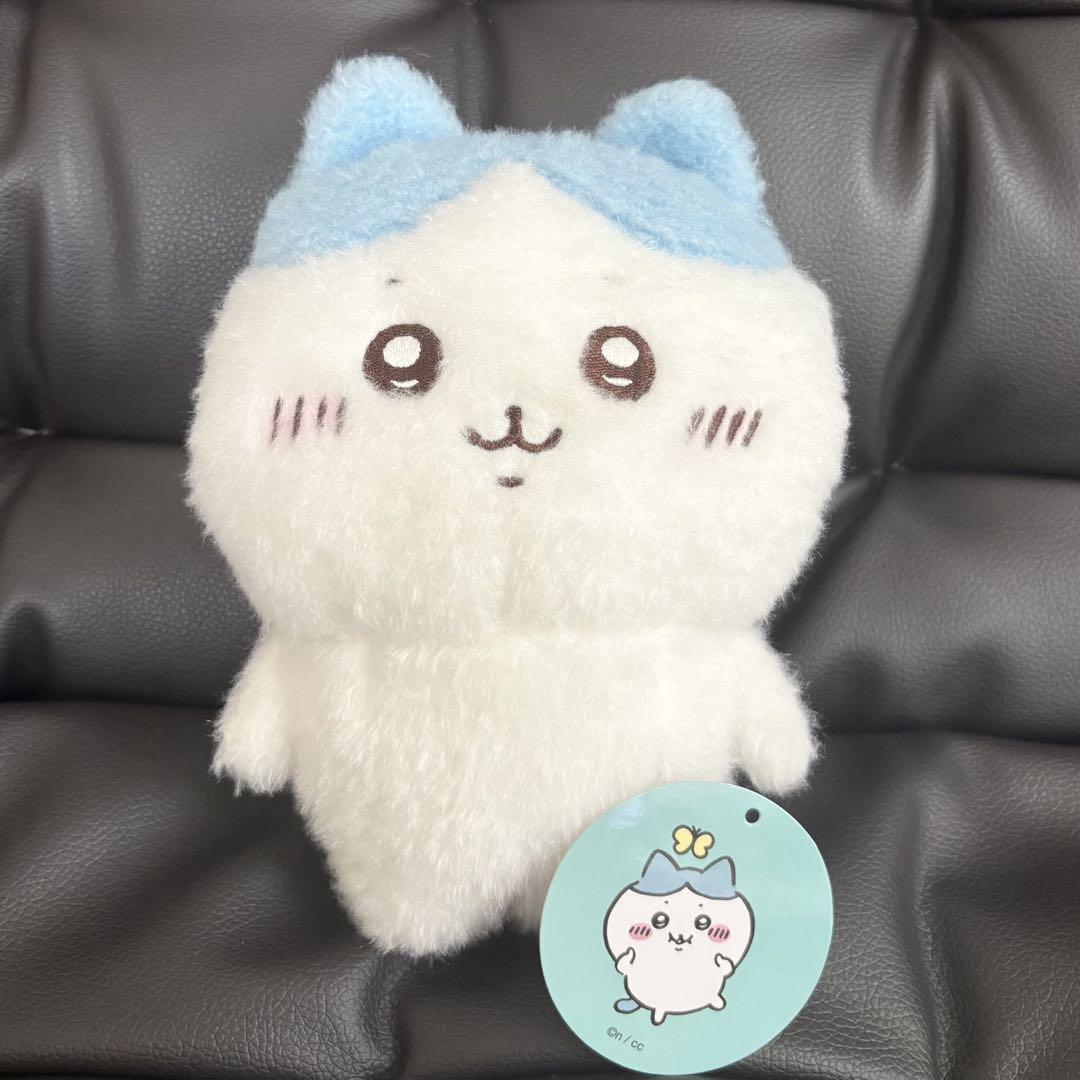 ちいかわ ハチワレ ほわほわぬいぐるみ S - メルカリ